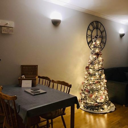 Вилла Woodlands Court Holiday Retreat Paulton Экстерьер фото